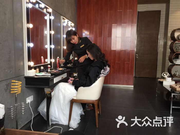 西安费司婚纱摄影(高新店)-图片-西安