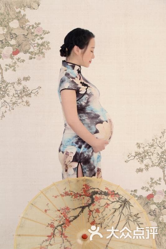 hello 妈咪高端孕妇摄影