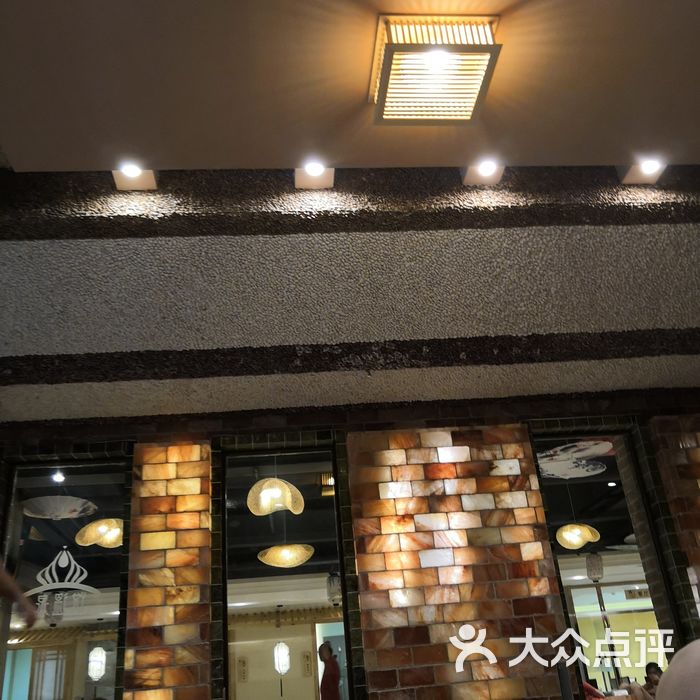 水云间·悦温泉假日酒店