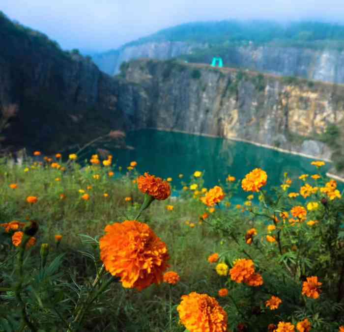 铜锣山矿山公园-"自驾比较方便一些,矿坑在山上,上山的路有.