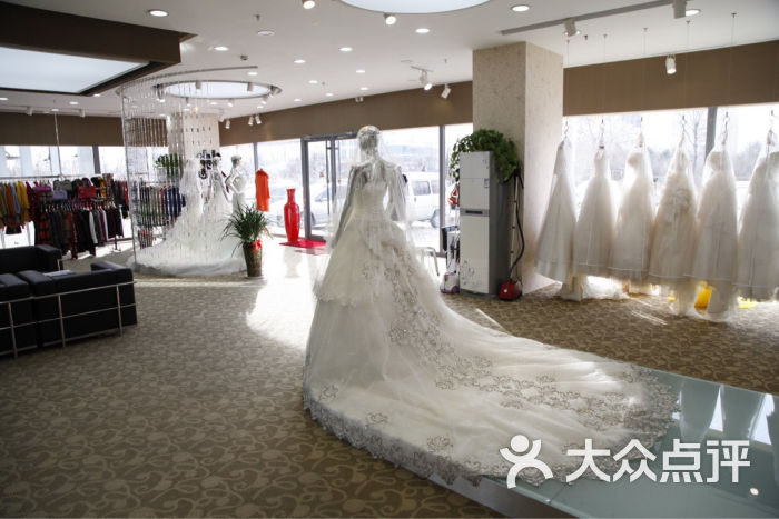 婚纱展馆_婚纱展馆设计平面图