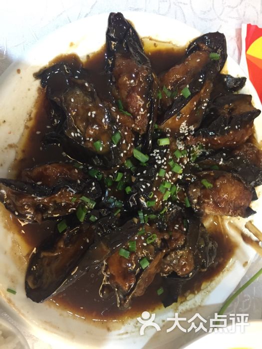 燃烧的红蜡烛_红蜡烛动态背景图片_红蜡烛海鲜粥城菜谱(3)