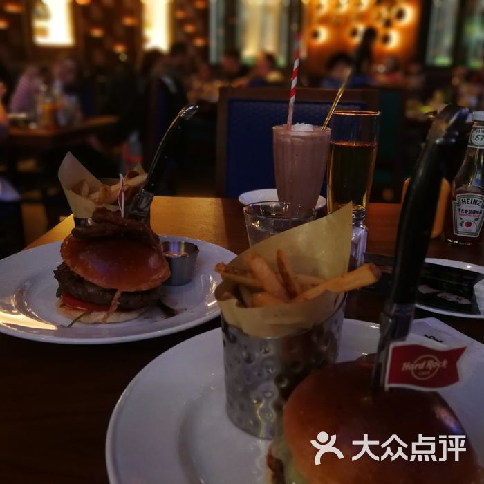 硬石餐厅hard rock
