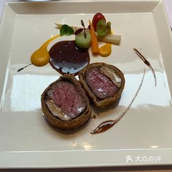 招牌惠灵顿牛排