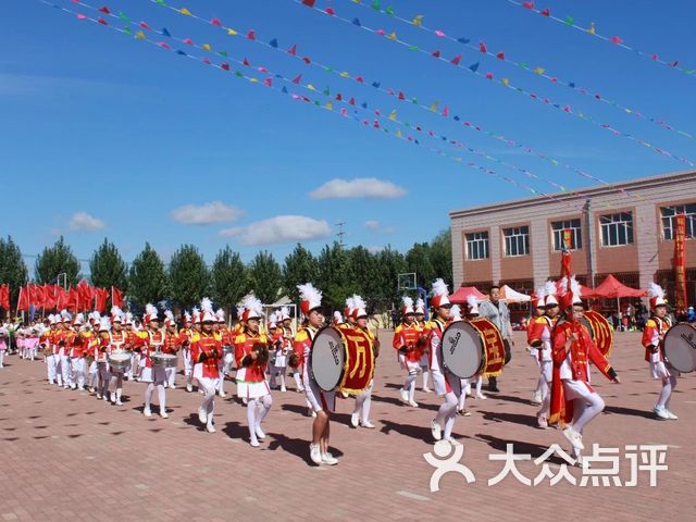 万宝小学校