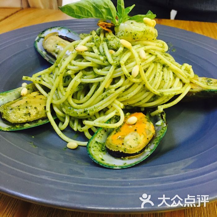 青口贝海鲜意面