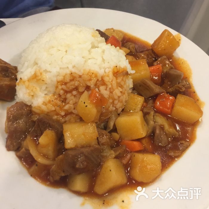 牛腩饭