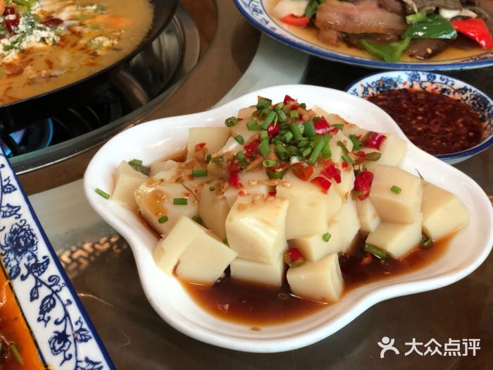 明兰鼎罐饭店米豆腐图片