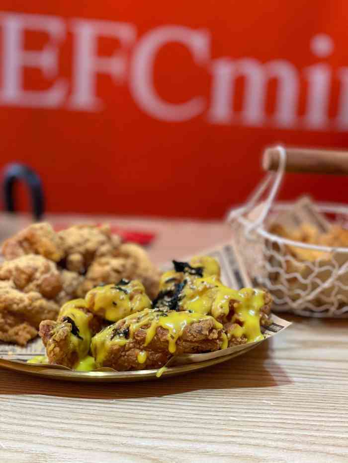 efcmini韩国炸鸡(优特汇店)-"说到我心目中的美食排行榜,烧烤算其一