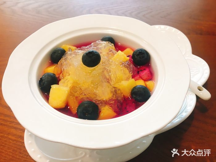 缤纷水果燕窝