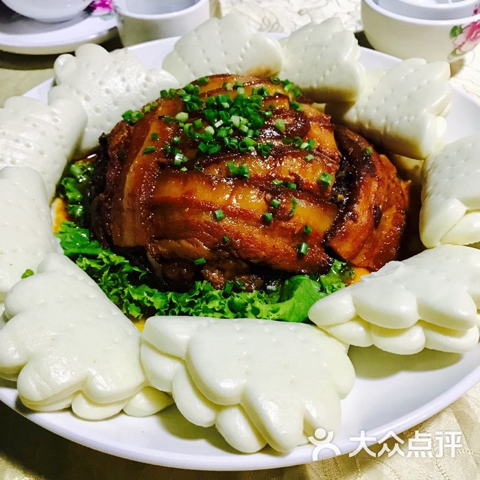花神假日酒店荷叶饼梅菜扣肉图片-北京北京菜-大众