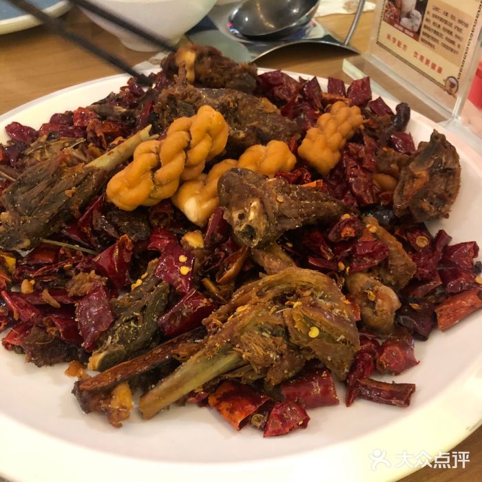 守柴炉烤鸭(东原悦荟店)香辣鸭架图片