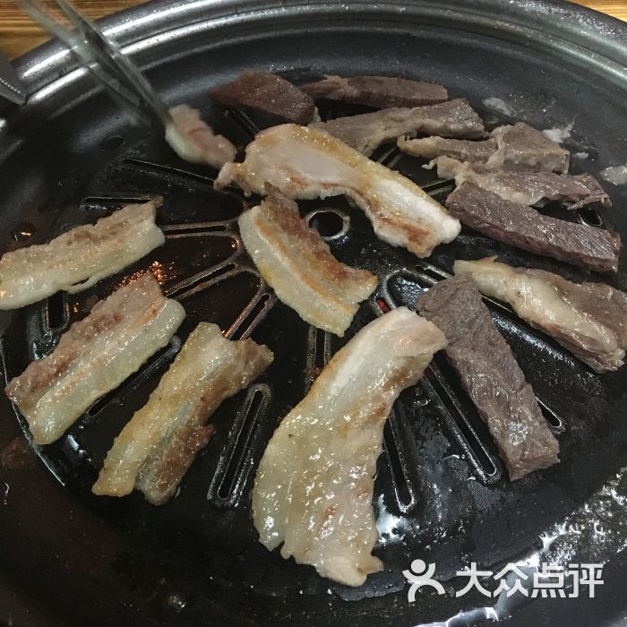 牛莂特炭火烤肉图片 - 第7张