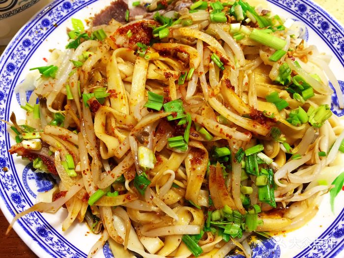 东方宫中国兰州牛肉拉面(爱建店)油泼面图片 - 第50张
