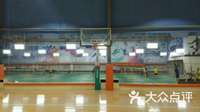 星奥体育篮球俱乐部-图片-济南运动健身