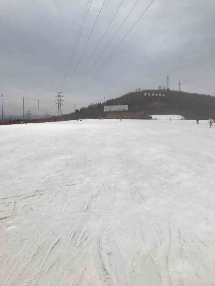 宝鸡必捷滑雪场-"地点在清姜上面 打车从高新过去可能