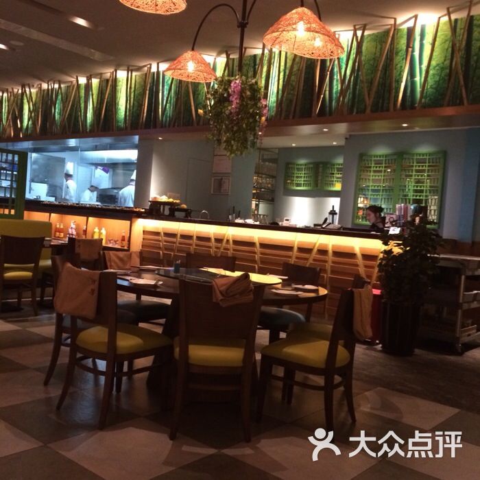 鑫泰越泰工坊(龙华九方购物中心店)