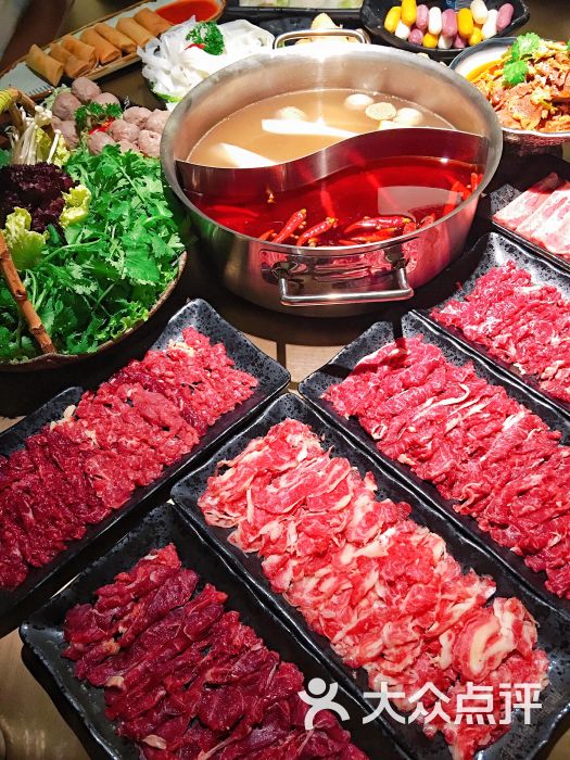 左庭右院潮汕鲜牛肉火锅(天津人民公园店)图片 第1张