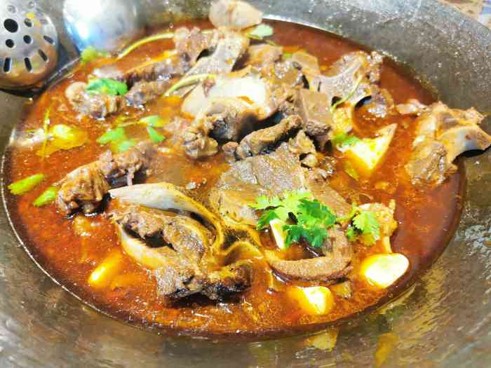 锅房破店·暴走牛骨(联丰店)-"量大管饱,牛肉炖的很烂