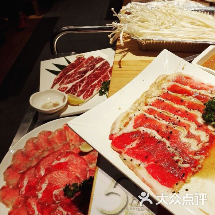 韩宫宴炭火烤肉(武汉国际广场店)图片 第3张