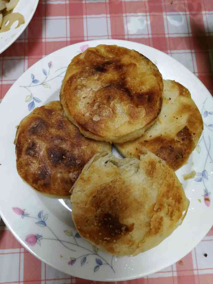 王扬缸炉店-"缸炉是法库特色小吃,位置在十字街老纪委家.