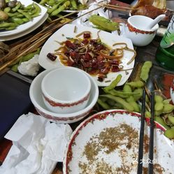 曼谷人均工资_泰国曼谷图片(2)