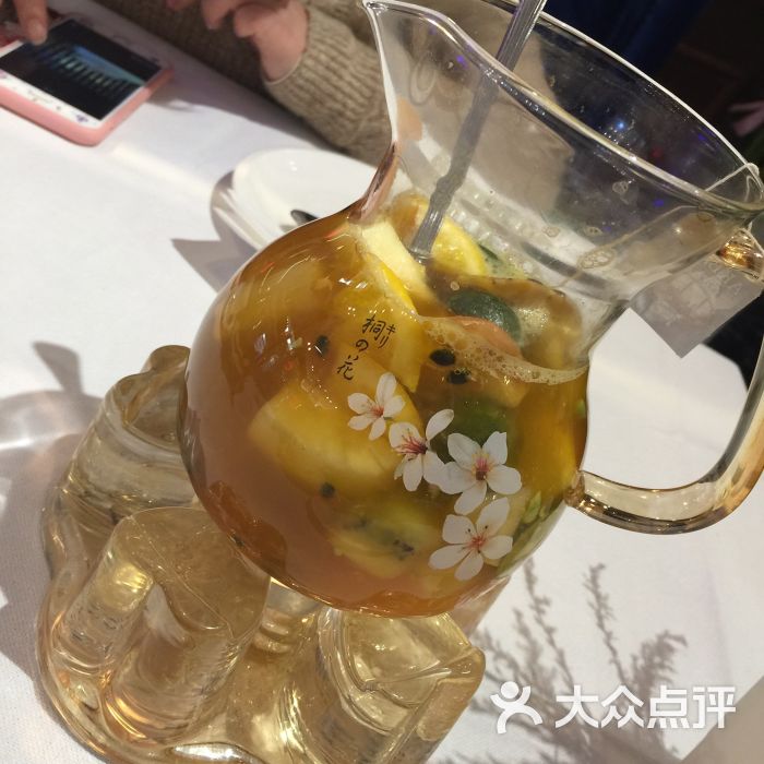 伦敦茶馆(德基店)-新鲜果茶图片-南京美食-大众点评网