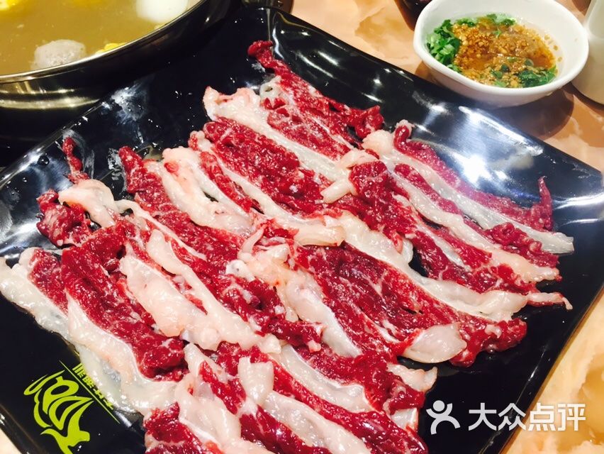 大牛火锅潮汕鲜牛肉店(山海四季城店)顶级肥牛图片 - 第17张