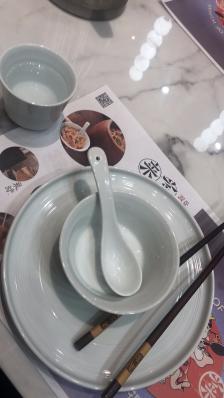 来菜·湖北头牌藕汤(江汉路m 旗舰店"环境真的很不错,主要就是冲着