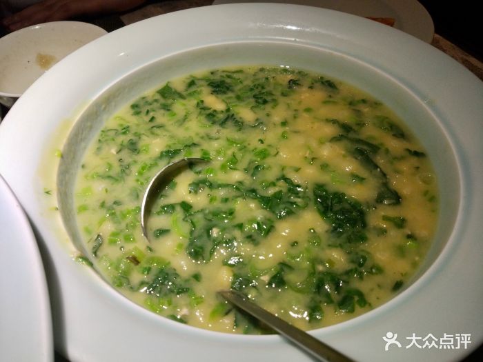 豆汤青菜钵