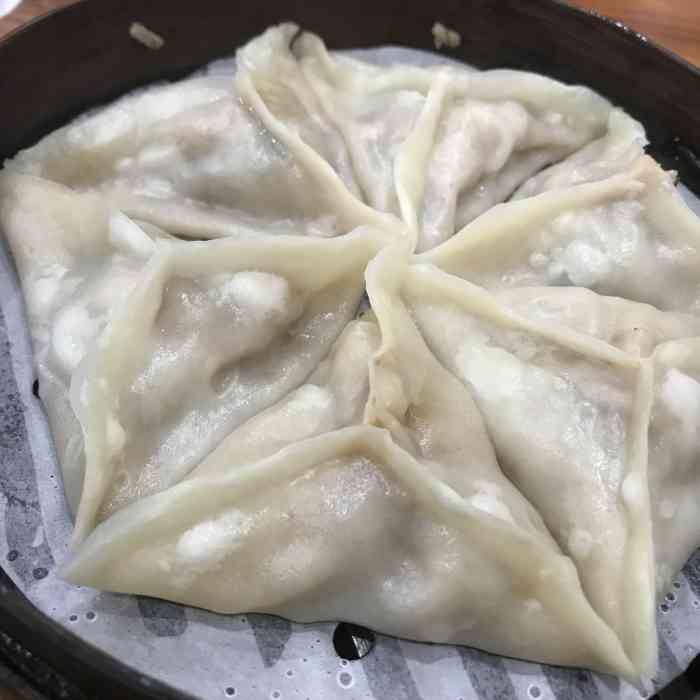 王益东新昌特色三角饺三江城店