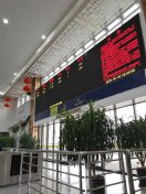 登沙河站-"大连金州区登沙河镇的火车站是一座小镇火车.