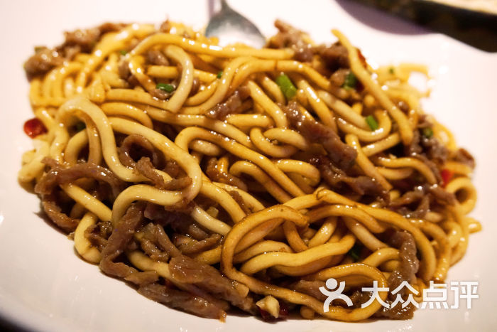 qq粉炒牛肉