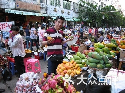 春园海鲜市场_娄底春园步行街_海南春园海鲜市场