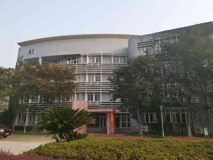 宁波卫生职业技术学院-"宁波天一职业技术学校又名.