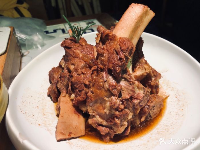 京馨苑北京烤鸭(来福士店)黄爷酱牛大骨图片
