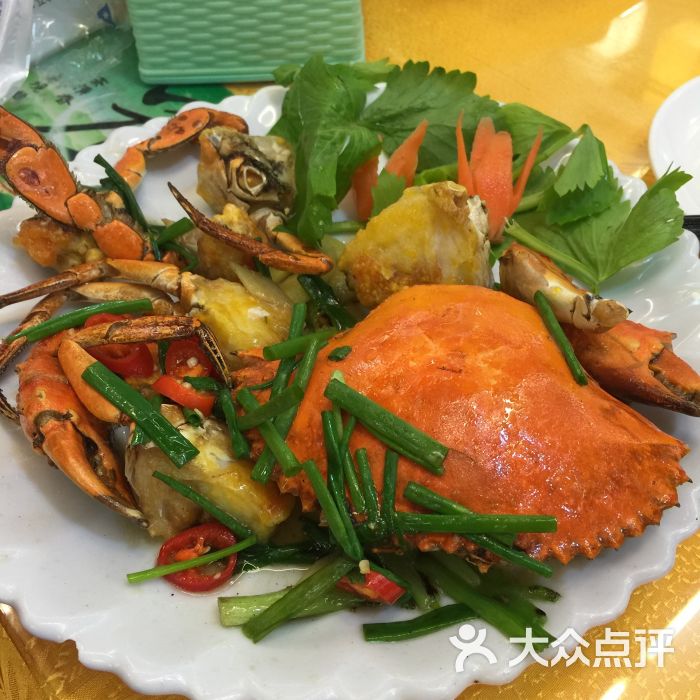 深圳海鲜餐馆_餐馆养鱼池海鲜池_活海鲜餐馆起名(2)