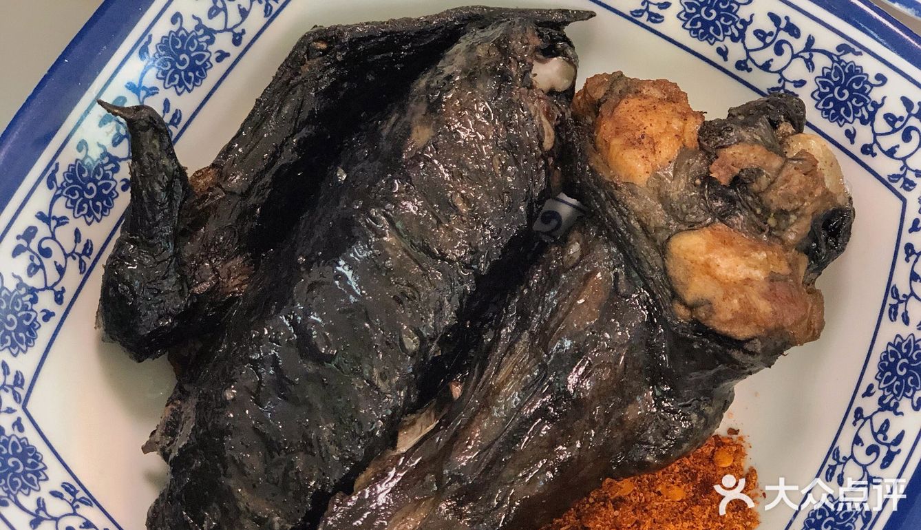 超级好吃的乌鸡米线先喝汤