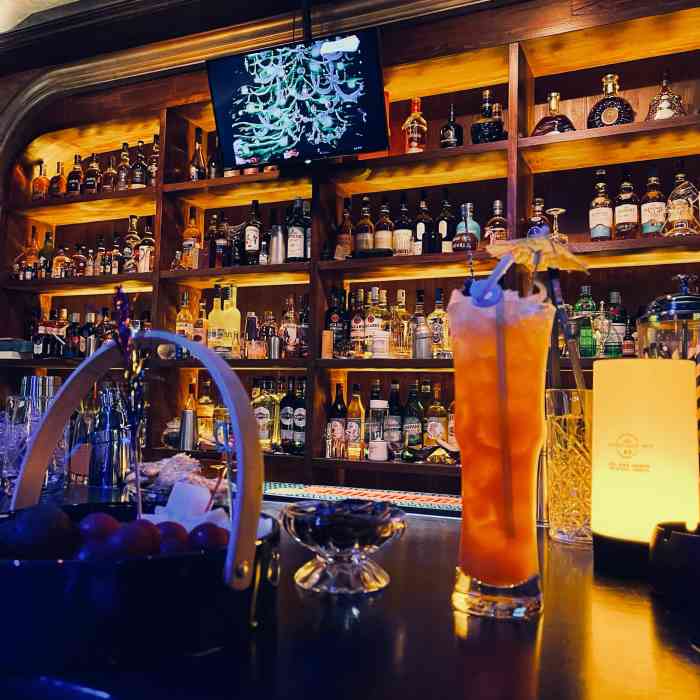 星夜starlit night bar-"95红斌调酒的叔叔的店
