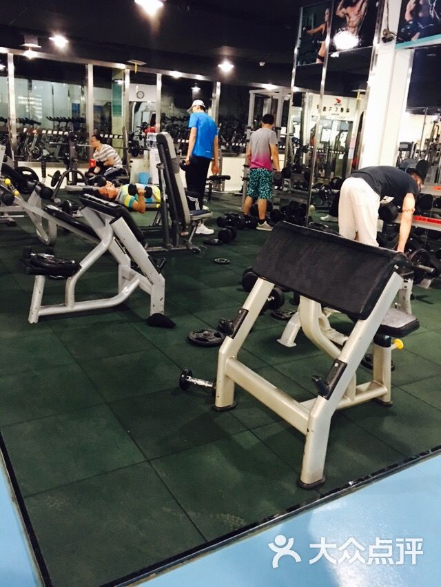 英派斯健身俱乐部(天润城店)-图片-南京运动健身