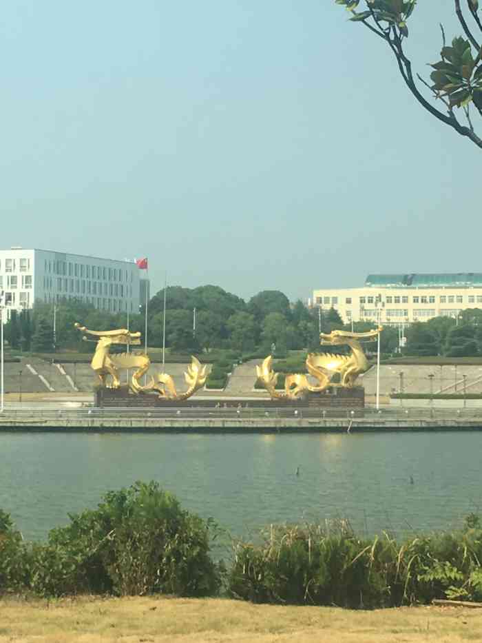 南昌大学(前湖校区)-"说实话之前没有听说过这个大学