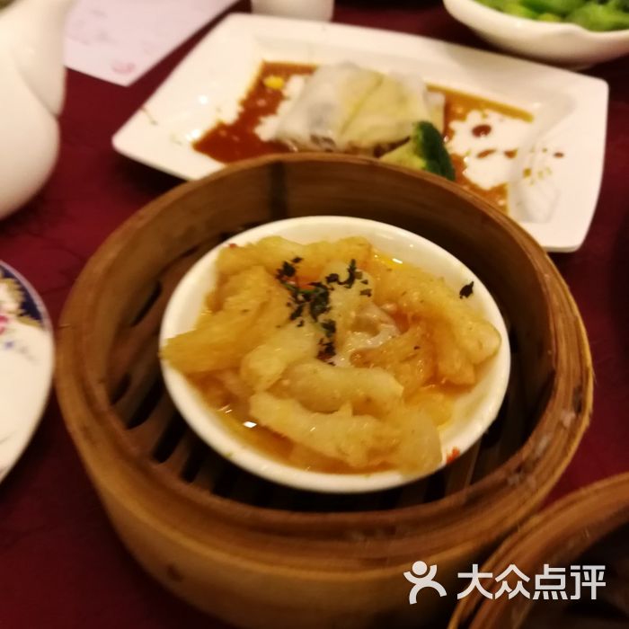 鹿鸣酒家