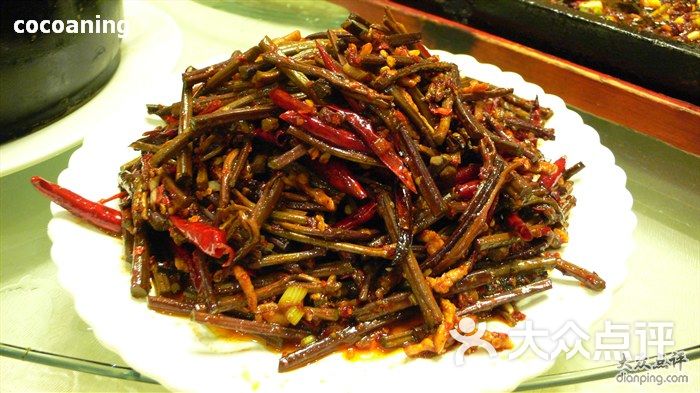 肉丝炒蕨菜