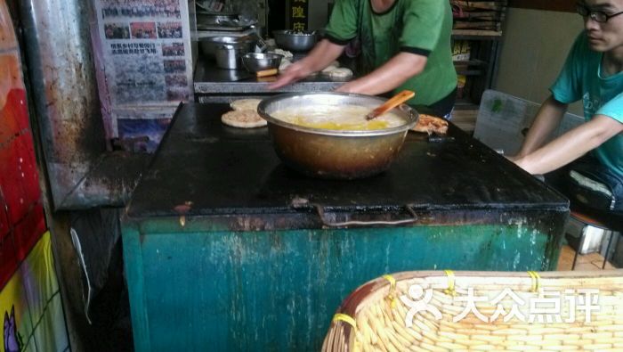 脆香园城隍庙肉火烧图片 - 第8张