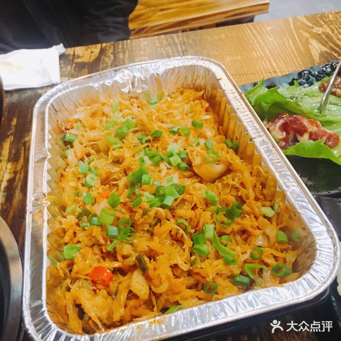 燚青春东北泥炉烤肉(坂田店)锡纸酸菜图片