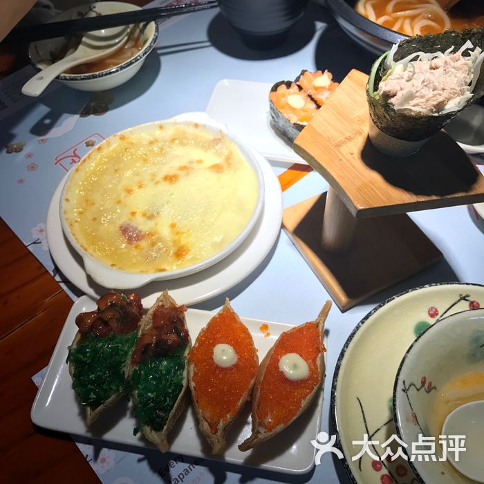 花漫里日料轻食尚