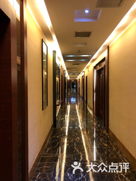 京华世纪酒店·潮苑轩走廊图片 - 第4张