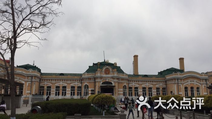 香坊站:香坊站(Сянфанъ),原为.哈尔滨生