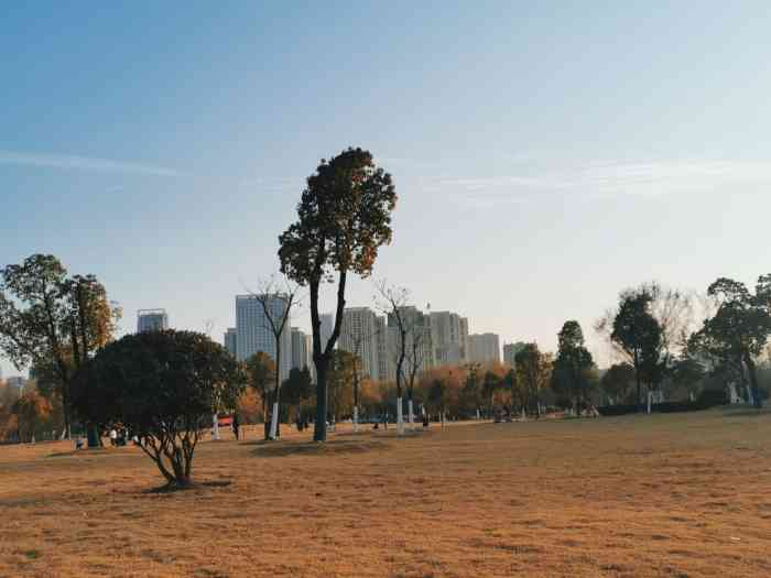 滨湖塘西河公园