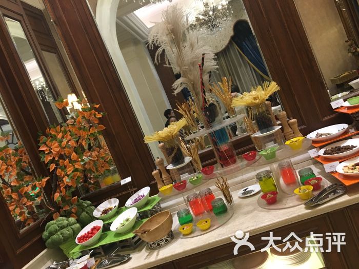 威灵顿酒店维多利亚自助餐厅图片 - 第1536张